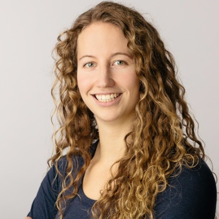 Headshot of Grace Fishbein for Soapbox Science Junior 2018. 